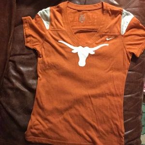 Women’s UT tee, size M